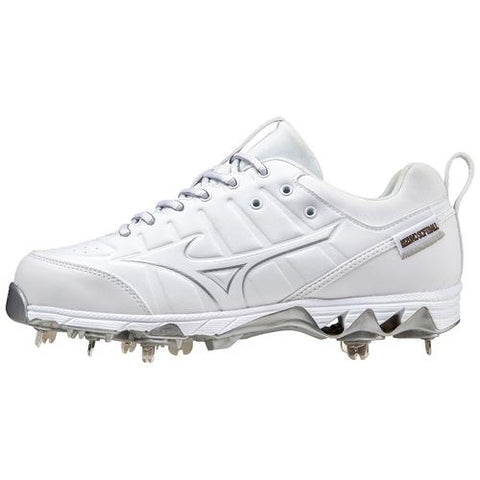 Mizuno 320638 9-Spike Swift 7 Low Women's Metal Softball Cleats