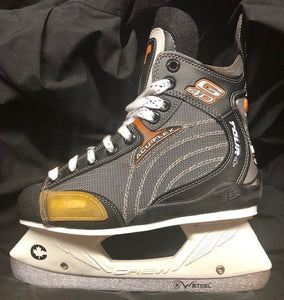 Tour XL40 Hockey Skates